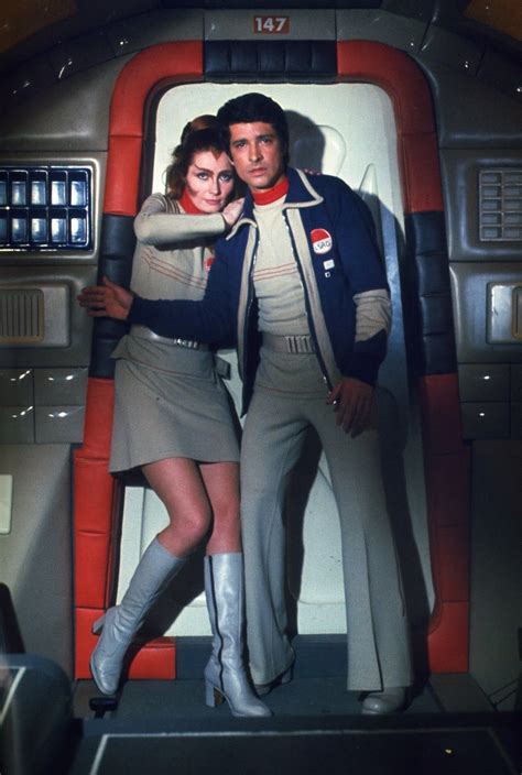 Space 1999 Cast Space 1999 Tv Series Sci Fi Series Cosmos 1999