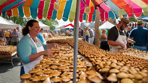 Kennett Square Mushroom Festival - Mushroom Growing