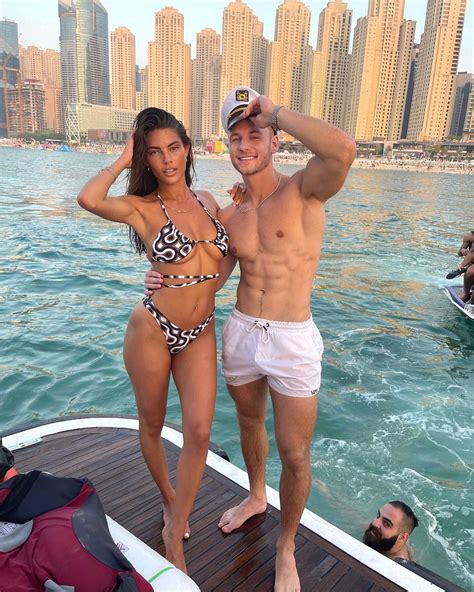 Love Island S Rebecca Gormley Sparks Romance Rumours With Fitness Model