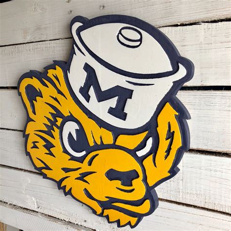 Vintage Michigan Wolverines Logo Sign | Etsy