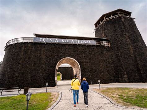 Kopalnia Soli w Wieliczce niesamowite miejsce pod ziemią