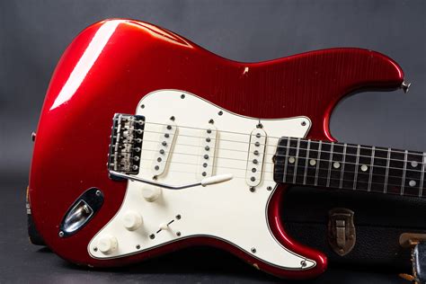 1966 Fender Stratocaster Candy Apple Red Guitarpoint