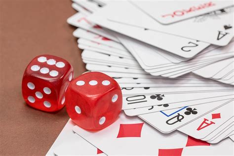 Dice Gambling Card Game Roll The - Free photo on Pixabay