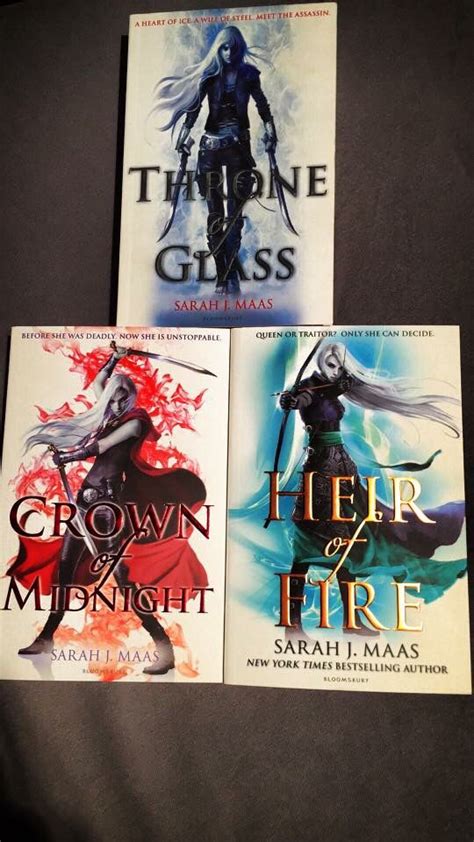 Throne Of Glass Series By Sarah J Maas Love The Covers Throne Of Glass Crown Of Midnight