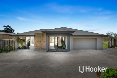 2455 South Gippsland Highway Tooradin VIC 3980 House For Sale