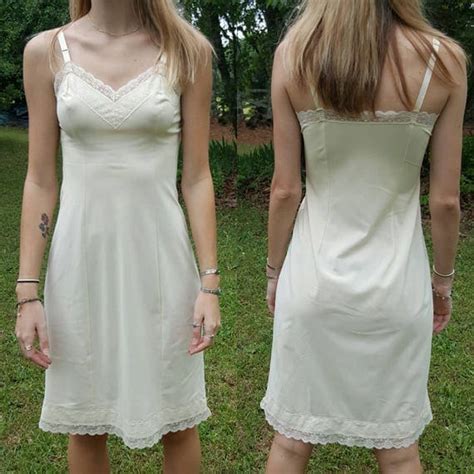 Vintage Shadow Line Slip Nightgown Lace Lingerie Night Gown