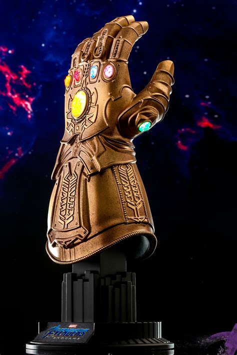 Detailed Designs Hot Toys ‘avengers Endgame Infinity Gauntlet