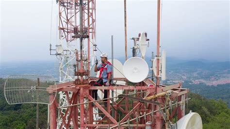 Cucu Usaha Sarana Menara Towr Milik Grup Djarum Selesaikan Pembelian