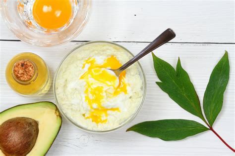 como hacer mascarilla de aguacate  el pelo casera tendenziascom