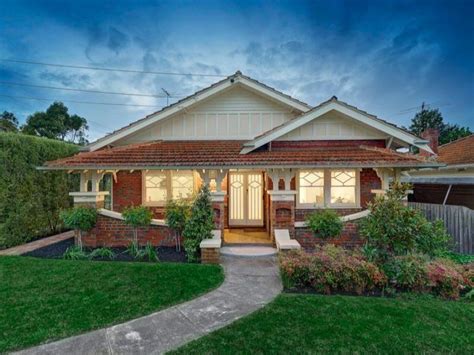 Californian Bungalow Facade Ideas Red Tiles No Green In The Colour