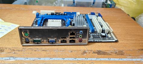 ASRock 960GM GS3 FX AMD 760G Mainboard Micro ATX Sockel AM3 AM3