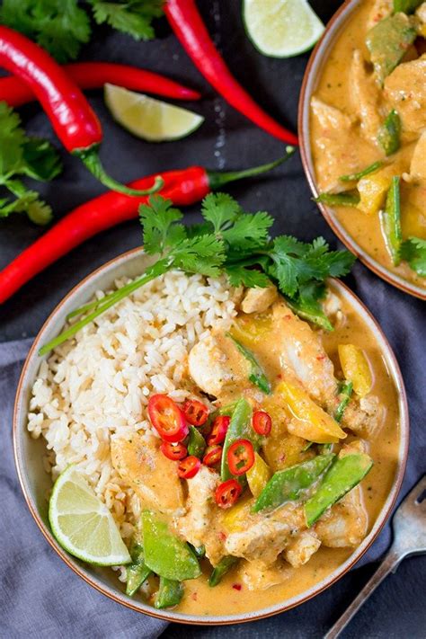 The Homemade Curry Paste For This Spicy Healthier Red Thai Chicken