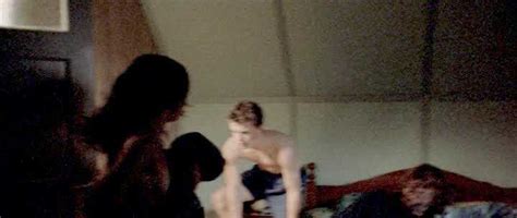 Naked Unknown In De Passievrucht