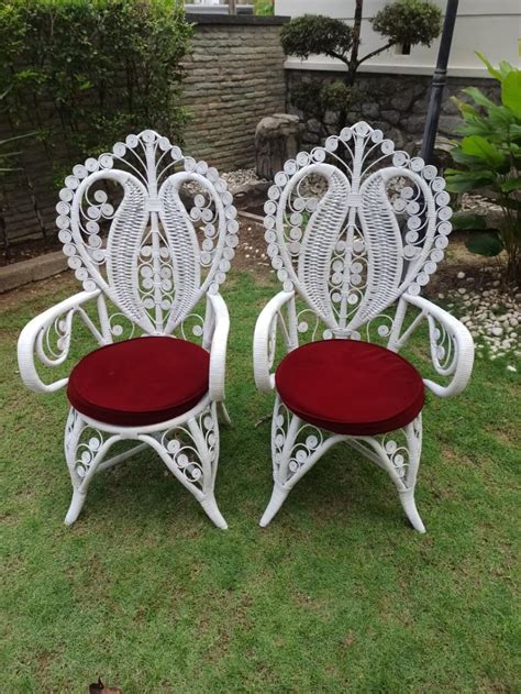 Vintage White Wicker Rattan Peacock Chairs Kerusi Rotan Merak