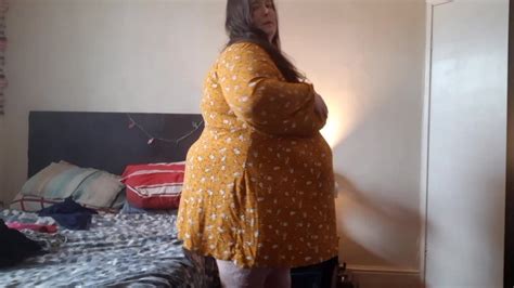BBW SSBBW SECRET BEDROOM SPY CAM BEDROOM STRIPPING SSBBW LADYBRADS Clips Sale