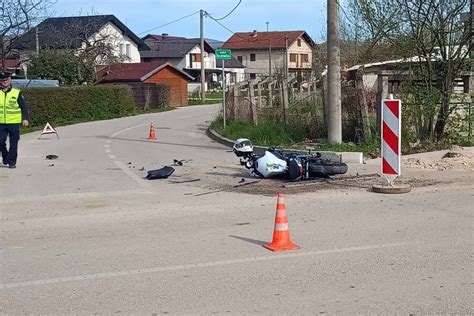 Težak sudar motocikla i automobila