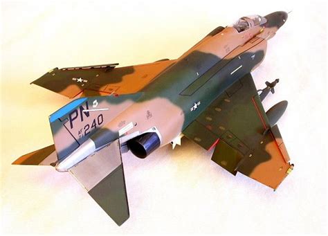 Monogram 1 48 F 4E Phantom II