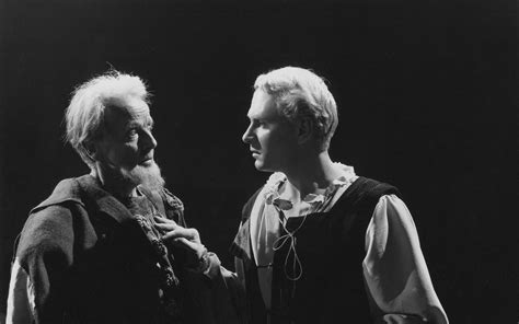 Laurence Olivier Hamlet To Be Or Not To Be