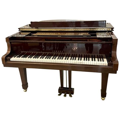 Impeccable Yamaha C7 Concert Grand Piano For Sale At 1stdibs Yamaha C7 For Sale Yamaha C7