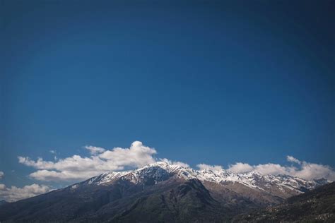 Scenic View of Mountains · Free Stock Photo