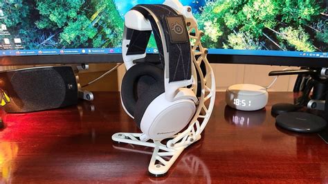 Headphone Stand 3d Print Stl Files The Best 3d Models All3dp