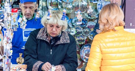 Сувениры с символикой города представят на фестивале "Юбилей Москвы ...