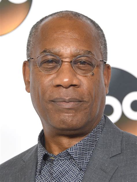 Joe Morton AdoroCinema