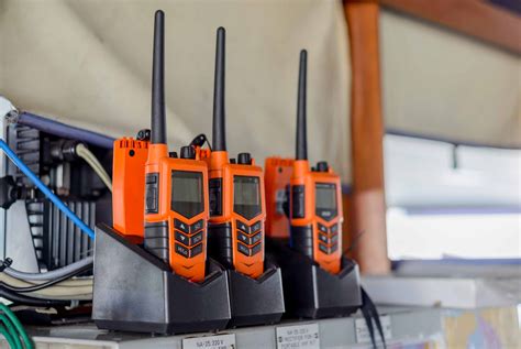 Handheld VHF Radio Essentials - NEMO° | Online Maritime Courses