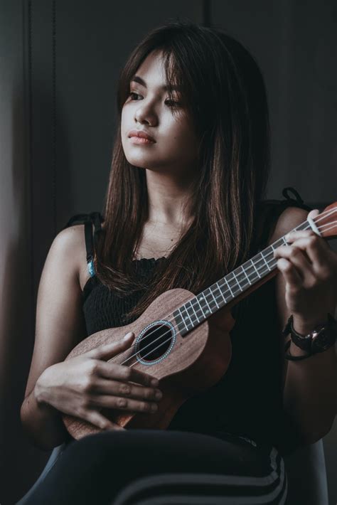 G Chord on the Ukulele: Unleashing the Harmonious Magic