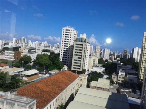 Apartamento Na Rua Marechal Floriano Canela Em Salvador Por R