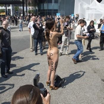 Naked Protesters Page 2 Phun Org Forum