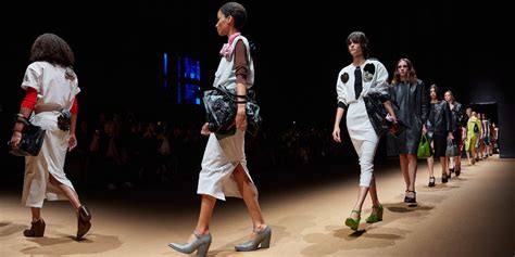 Prada SS 2023 Touch Of Crude Show Los Mejores Looks