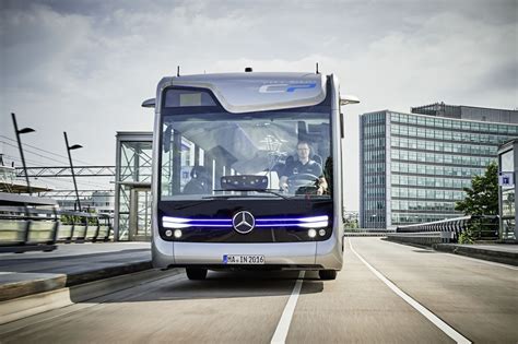 Mercedes-Benz Future Bus Drives 20 Autonomous Kilometers in Amsterdam - autoevolution