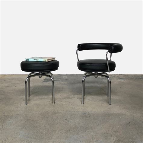 Cassina Black Leather Lc8 Low Swivel Stool By Le Corbusier Modern Resale