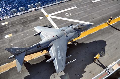 PACIFIC OCEAN Feb 10 2011 An AV 8B Harrier Assigned T Flickr