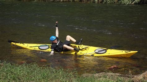 CAIAQUE AVENTURA E NATUREZA Testando caiaque oceânico no rio Cubatão