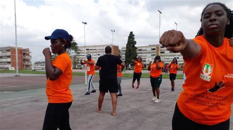 C Te D Ivoire Cours De Self D Fense Abidjan Pour Aider Les Femmes