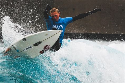 Top 5 Best Indoor Surfing Venues and Wave Pools in the USA - Surf Hungry