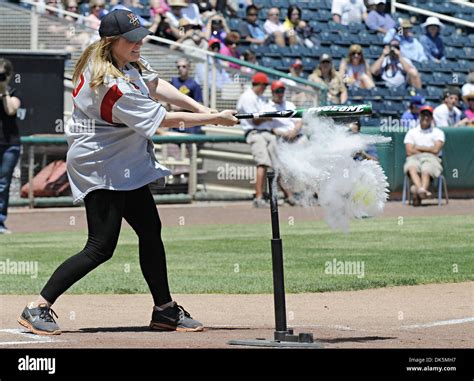Mary Mccormack In Plain Sight Hot