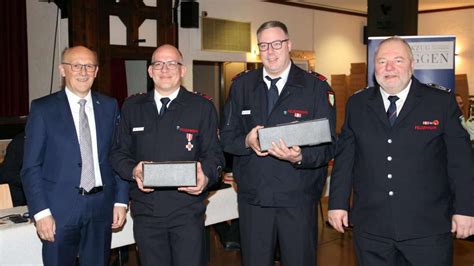 Bernhard Hanses Und Franz Josef Rademacher Erhalten Ehrennadel In Silber