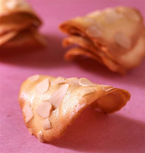 Tuiles Aux Amandes La Recette Facile Et Raffin E Artofit