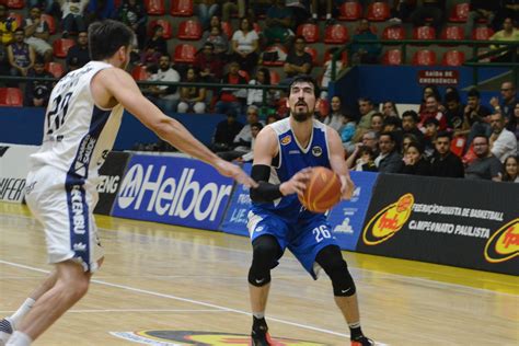 Fora De Casa Pinheiros Vence O Mogi Pelo Paulista De Basquete