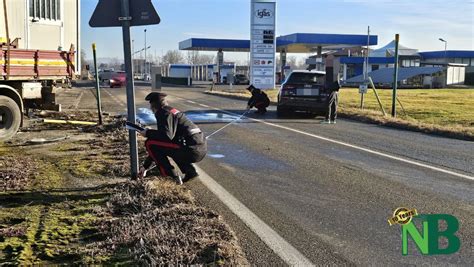 Maxi Incidente A Brusnengo Schianto Tra Due Auto E Camion Ci Sono Dei