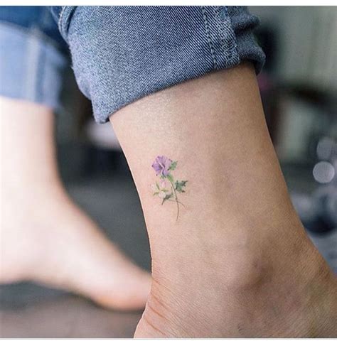 Love How Tiny And Delicate This Is Smalltattoosco Small Flower