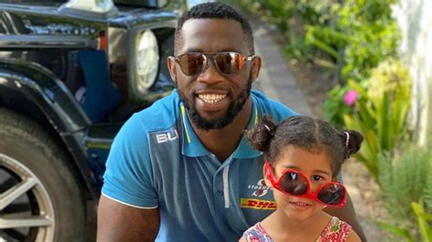 Siya Kolisi Shares Adorable Snap Of Daughter Kezia Cementing His Cool Dad Status