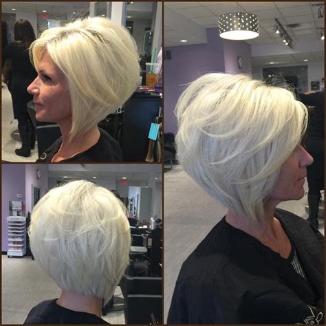 2025 Popular Platinum Blonde Bob Hairstyles With Exposed Roots