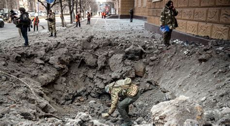 Wojna w Ukrainie W Mikołajowie Rosjanie codziennie bombardują budynki