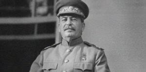 Iósif Stalin biografía e historia del líder soviético