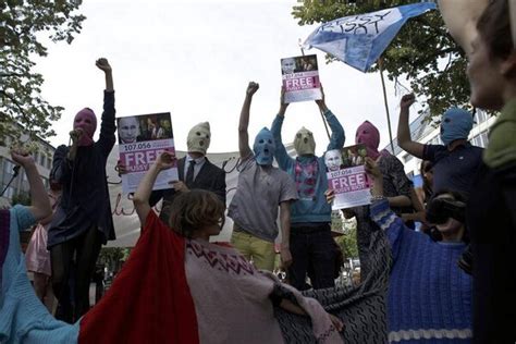 Photos Pussy Riot Fans Protest After Band S Guilty Verdict The Globe