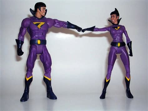 Dc Universe Classics Wonder Twins 2009 Sdcc Exclusive 2 Pack By